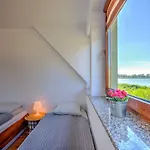 Nad Zalewem Kamienskim